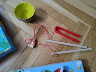 Juego Montessori Contar Abejas y peces.