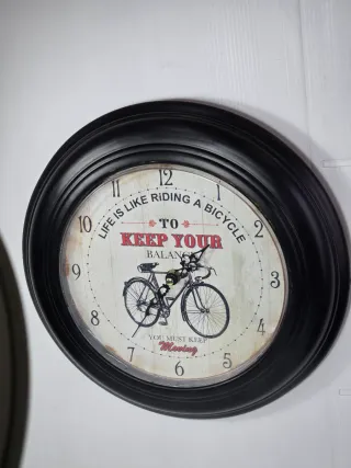 Orologio da parete vintage con bici