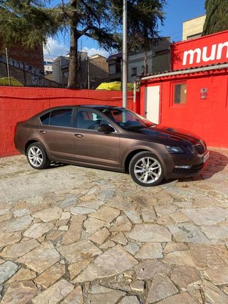 Skoda Octavia 1.6 TDI CR 81KW (110cv) DSG CR Ambition