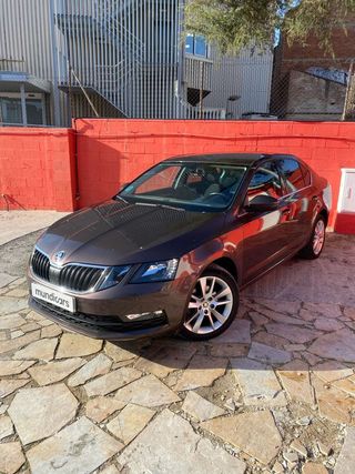 Skoda Octavia 1.6 TDI CR 81KW (110cv) DSG CR Ambition