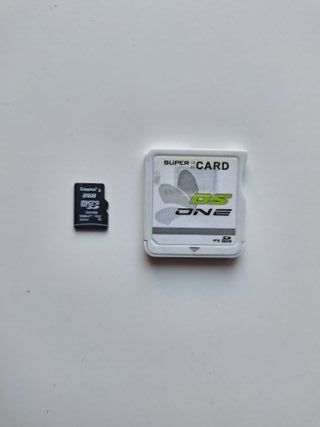 SuperCard DS ONE + microSD 2GB