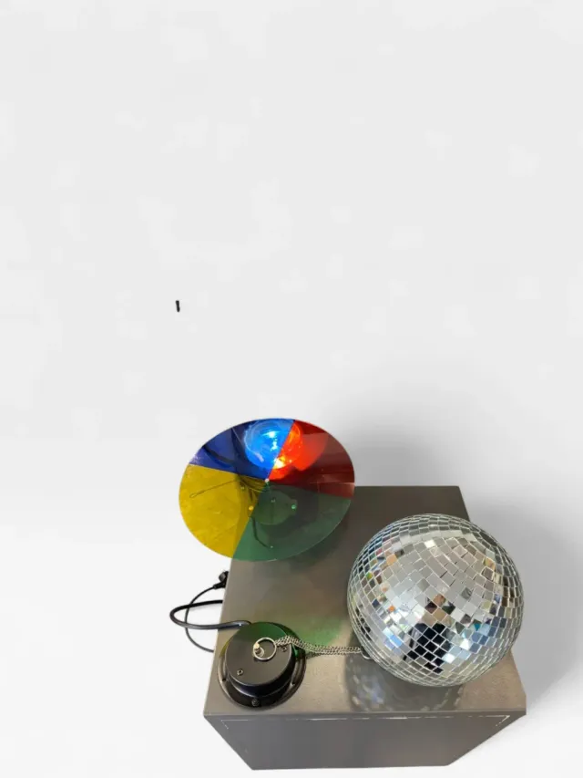 Bola de discoteca con motor y foco