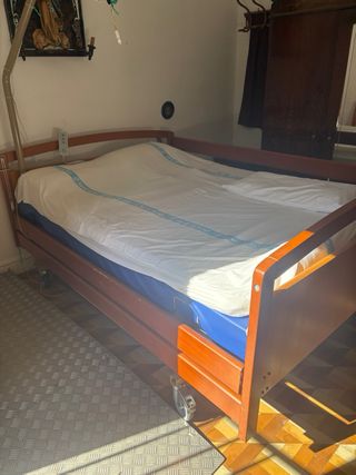 Cama ortopédica regulable