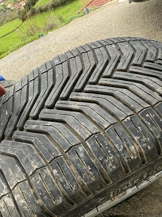 Llantas 18 Porsche con neumáticos en buen estado
