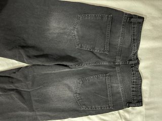 Pantalones negros tachuelas talla 38