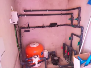 Fontanero de piscinas  Reformas pequeñas