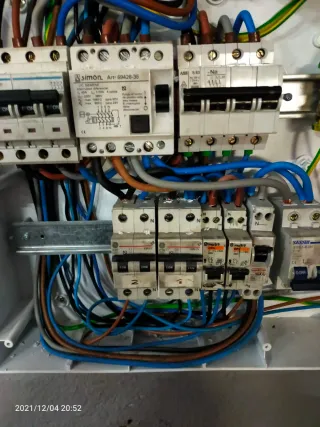 Fontanero de piscinas  Reformas pequeñas