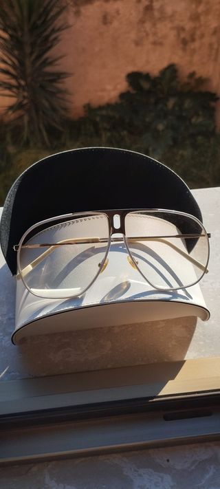 Occhiali da sole Yves Saint Laurent