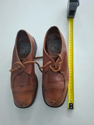 Botín de cuero marrón