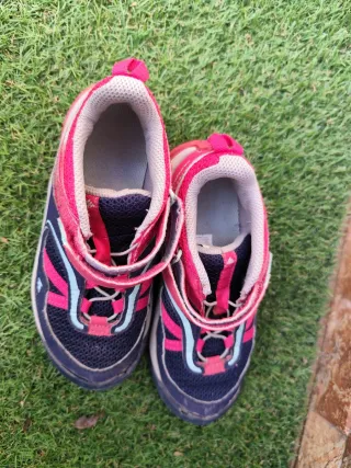 Botas de montaña infantil talla 29