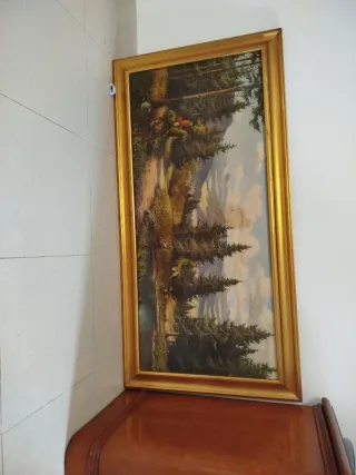 Cuadro de paisaje con marco dorado