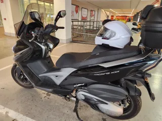 Moto Kymco Xciting 400i ABS Negra