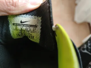 Botas de fútbol Nike Mercurial suela AG 42,5