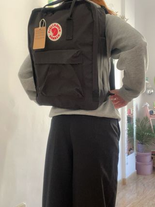 Mochila Fjallraven Kanken Negra nueva