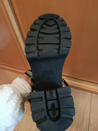 Botas altas negras Zara talla 40