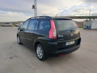 Citroen Grand C4 Picasso 2011