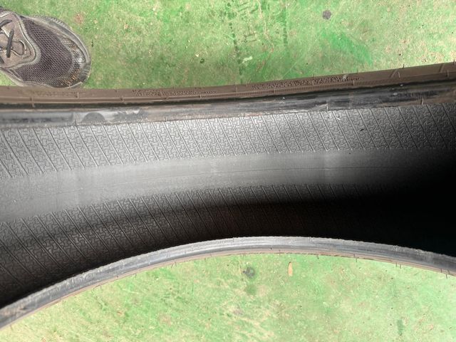 2 Ruedas Nexen 215/60R17 100V