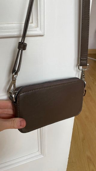 Bolso bandolera Zara marrón