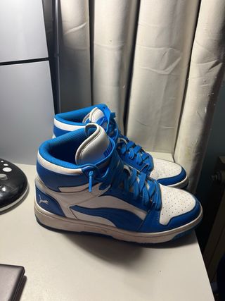 Zapatillas Puma Altas Azules y Blancas