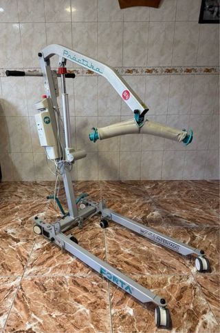 Grúa eléctrica de elevación + Arnés. PRÁCTIKA