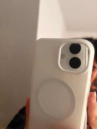 Funda iPhone 14 Transparente MagSafe