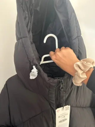 Cazadora acolchada negra talla XL