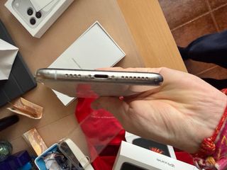 iPhone XS Max Space Gray