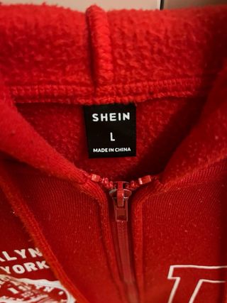 Chaqueta SHEIN Roja con Capucha Talla L