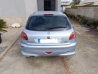 Peugeot 206 2003