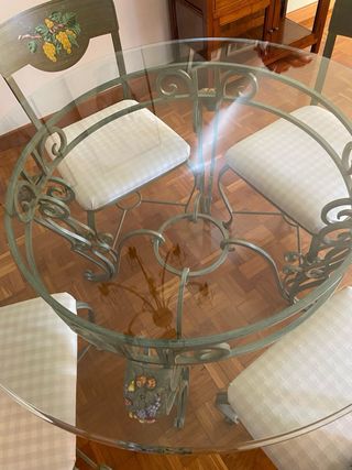 Mesa Comedor con 4 Sillas