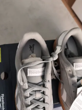 A estrenar Zapatillas Reebok Hombre Talla 40.5