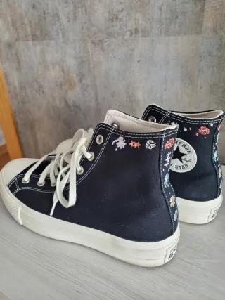 Zapatillas Converse Altas Bordadas Flores