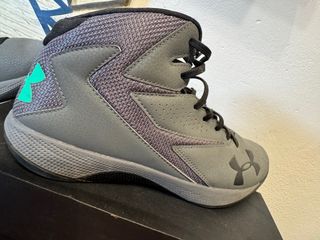 Zapatillas Under Armour Grises