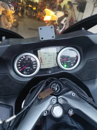 Triumph Trophy Plata