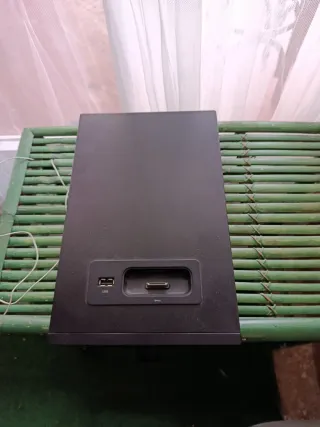 Minicadena Yamaha y altavoces