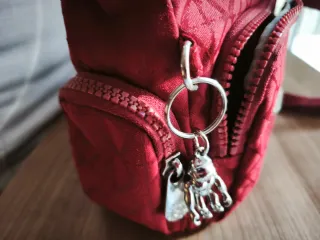 Bolso Kipling Granate Pequeño