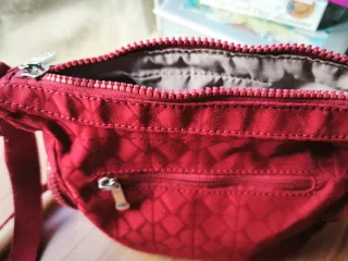 Bolso Kipling Granate Pequeño