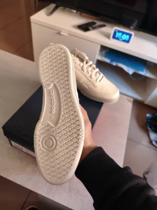 Reebok Club C Beige Talla 40.5