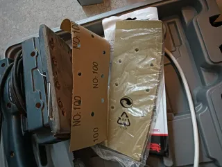 Sierra de calar y lijadora con accesorios