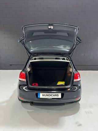 Volkswagen Golf 1.6 TDI 105 DSG Advance BMotion Tech