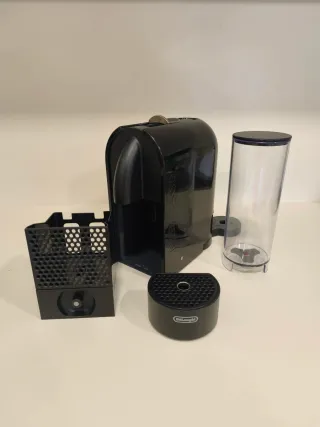 Cafetera Nespresso DeLonghi U 110B Negra