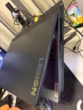 Portátil Lenovo Legion 5 15ACH6H