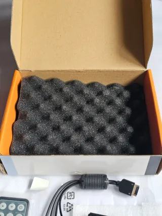 Avermedia AverTV Hybrid Volar HX TDT USB