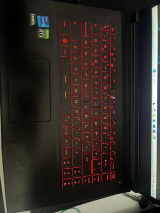 Portátil Gaming MSI GF63 RTX 3050