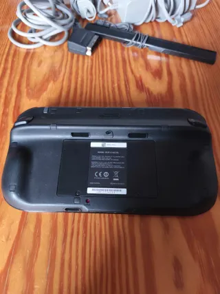 Nintendo Wii U Negra Completa