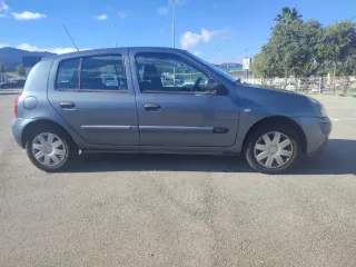Renault Clio 2006