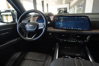 Chevrolet Suburban High Country 2025