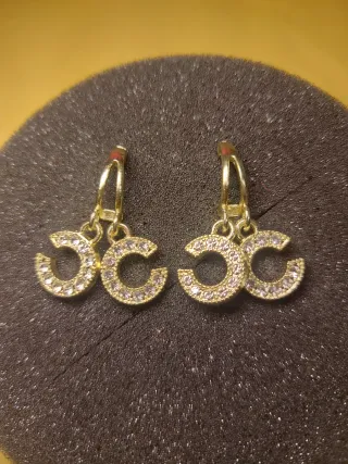 Pendientes fiesta brillantes dorados