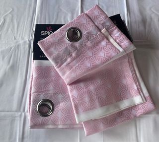 2 Tende Dalila 140x275 Semi Filtrante Rosa/Grigio