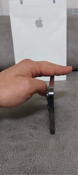 iPhone 13 Pro Max "1TB" con fattura